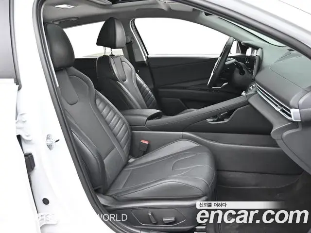 Hyundai The New Avante Hybrid 2023 — Şəkil 15/20