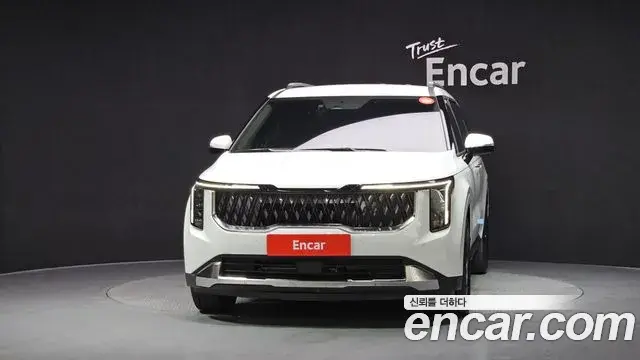 Kia Carnival 2025 — Фото 3/20