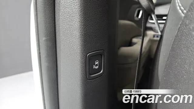 Kia Carnival 2025 — Photo 26/33