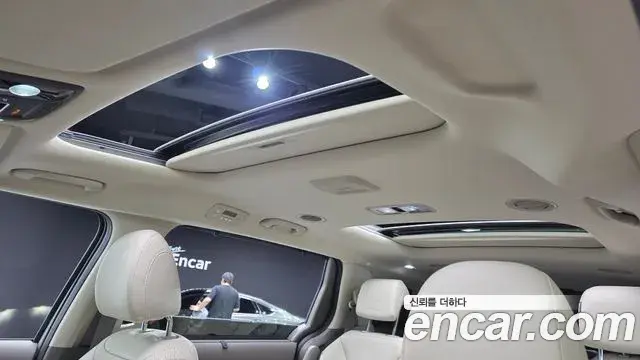 Kia Carnival 2024 — Photo 30/35