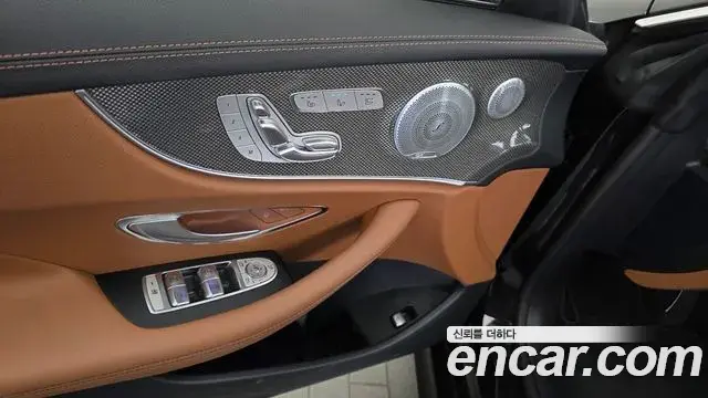 Mercedes-Benz E-Class 2020 — ფოტო 17/30