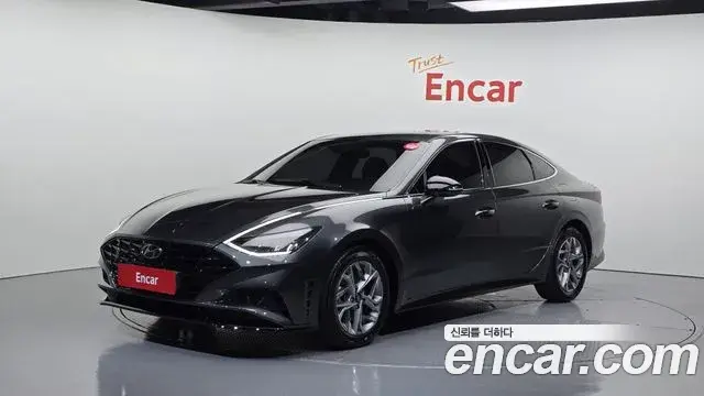 Hyundai Sonata Hybrid 2023 — ფოტო 28/30