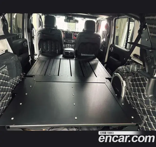 Jeep Wrangler 2020 — Photo 11/11