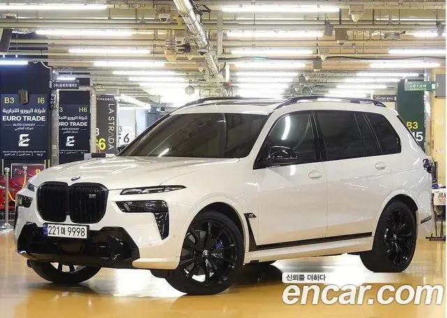 BMW X7 2024 — Фото 20/20