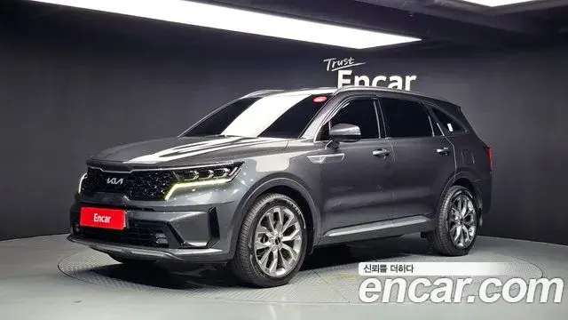 Kia Sorento 2023 — Фото 1/20