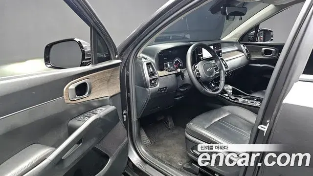 Kia Sorento 2023 — Фото 10/20