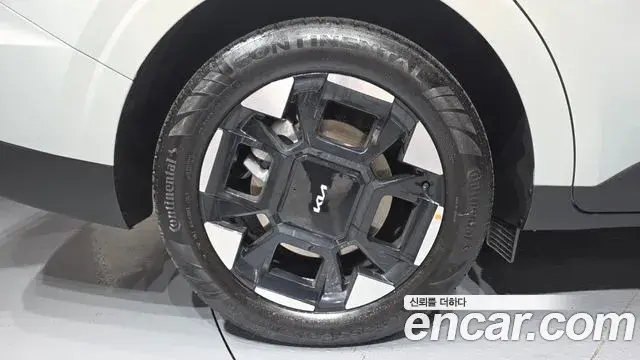 Kia Carnival 2024 — Photo 24/35