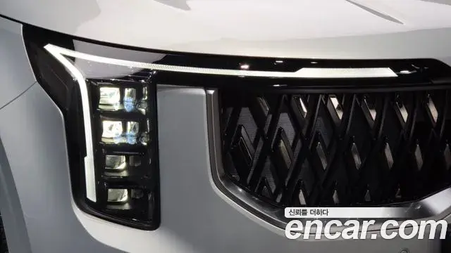 Kia Carnival 2024 — Photo 31/35