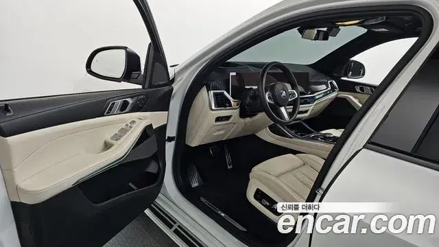 BMW X7 2025 — ფოტო 39/39