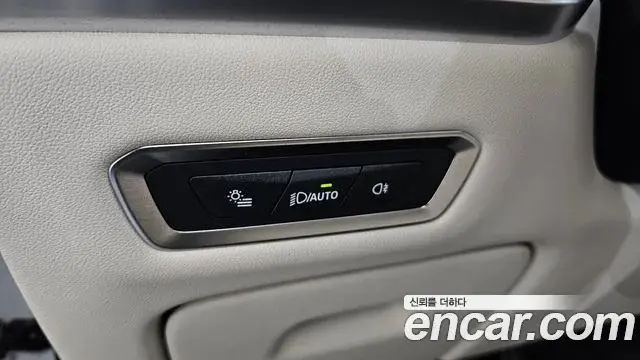 BMW X7 2025 — ფოტო 25/39