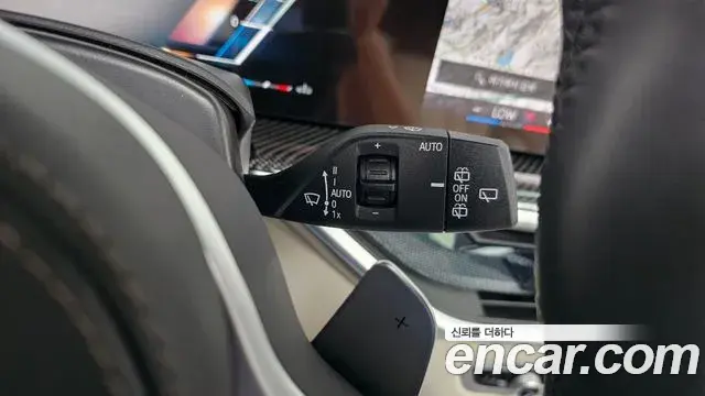 BMW X7 2025 — ფოტო 38/39
