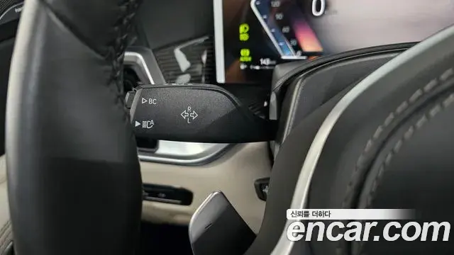 BMW X7 2025 — ფოტო 30/39