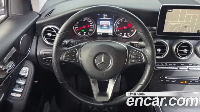 Mercedes-Benz GLC-Class 2019 — Фото 14/20