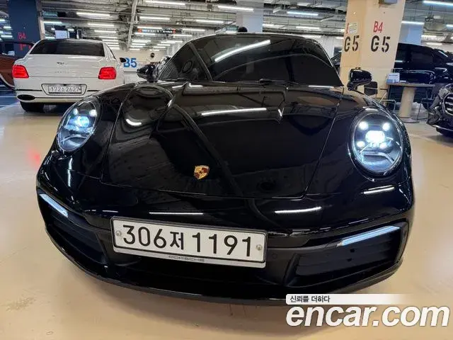 Porsche 911 2020 — Photo 12/19