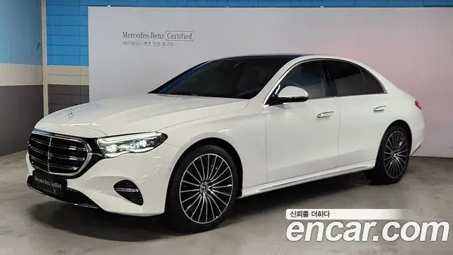 Mercedes-Benz E-Class 2024 — Фото 10/19