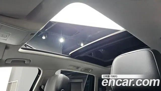Volkswagen Tiguan 2023 — Photo 12/39