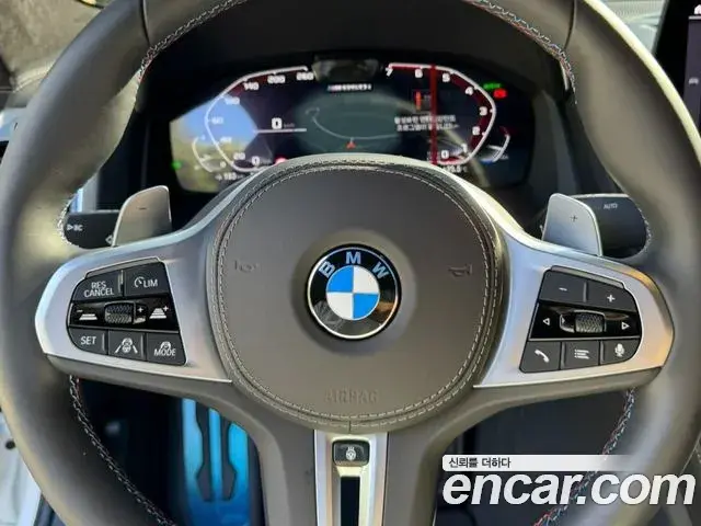 BMW 8 Series 2025 — ფოტო 10/20