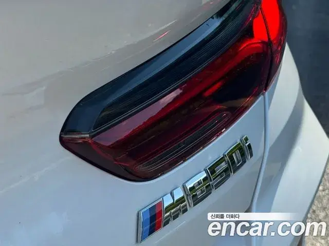 BMW 8 Series 2025 — ფოტო 18/20