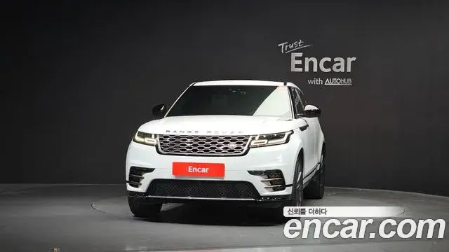 Land Rover Range Rover Velar 2018 — ფოტო 29/36