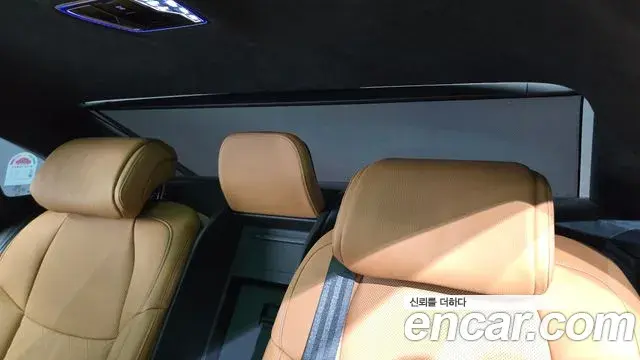 Audi S8 2025 — Şəkil 1/36