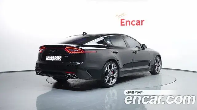 Kia Stinger 2018 — Photo 18/20