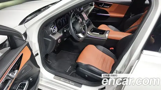 Mercedes-Benz C-Class 2023 — ფოტო 15/32