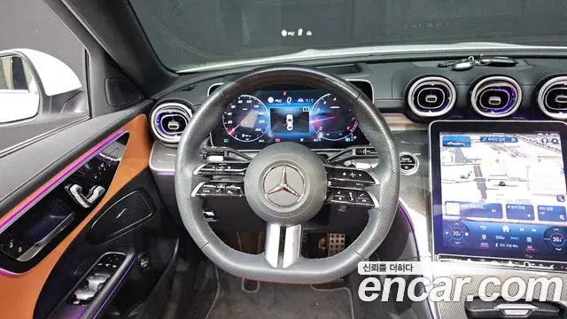 Mercedes-Benz C-Class 2023 — ფოტო 16/32