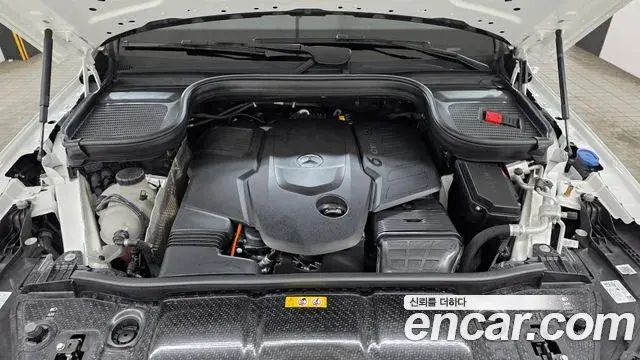 Mercedes-Benz GLE-Class 2023 — Şəkil 16/20