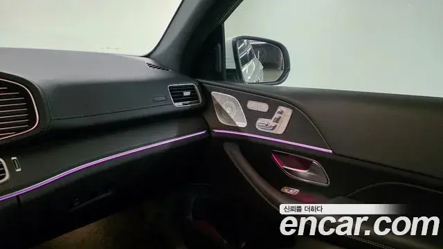 Mercedes-Benz GLE-Class 2023 — Şəkil 10/20