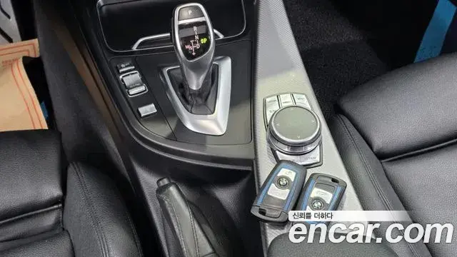 BMW 3 Series 2018 — ფოტო 3/20