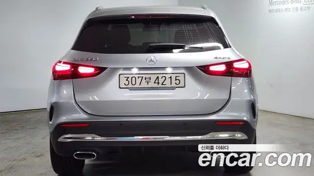 Mercedes-Benz GLA-Class 2025 — Фото 3/20