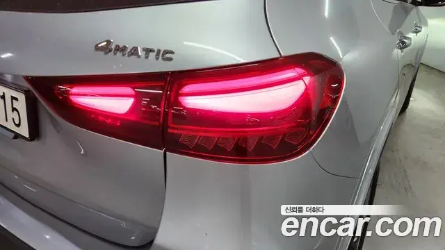 Mercedes-Benz GLA-Class 2025 — Фото 13/20
