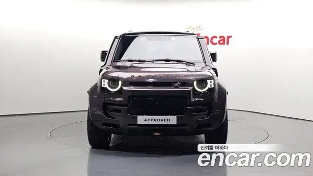 Land Rover Defender 2025 — Фото 7/20