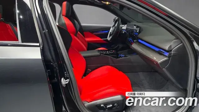 BMW M5 2025 — ფოტო 2/20