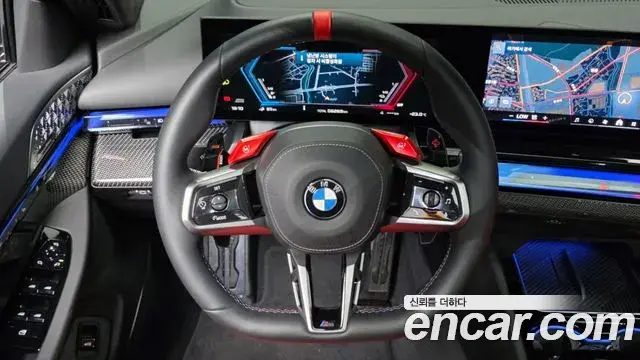 BMW M5 2025 — ფოტო 14/20
