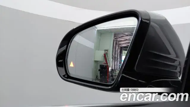 Mercedes-Benz E-Class 2019 — ფოტო 2/20