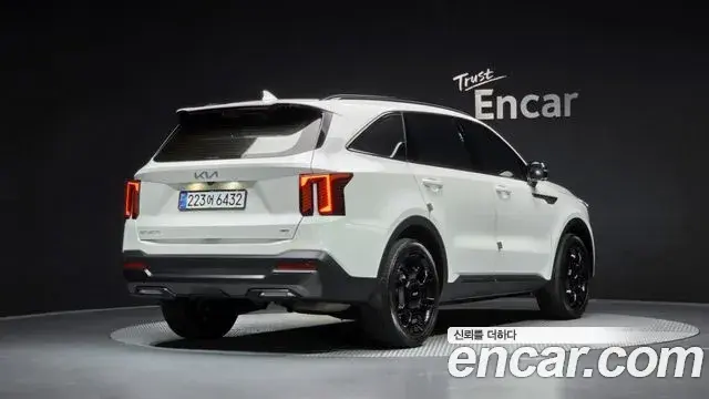Kia Sorento 2024 — ფოტო 35/41