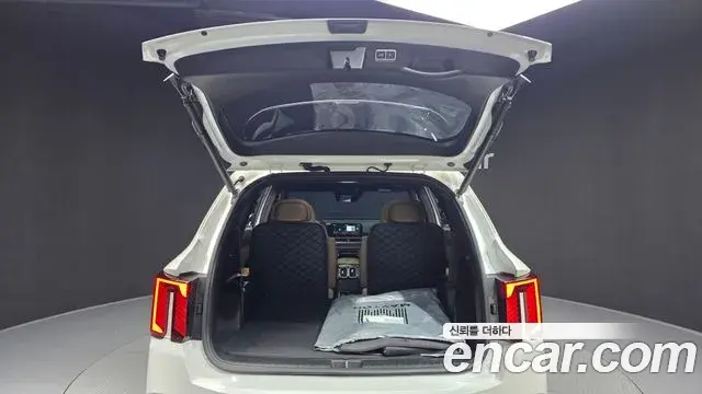 Kia Sorento 2024 — ფოტო 31/41