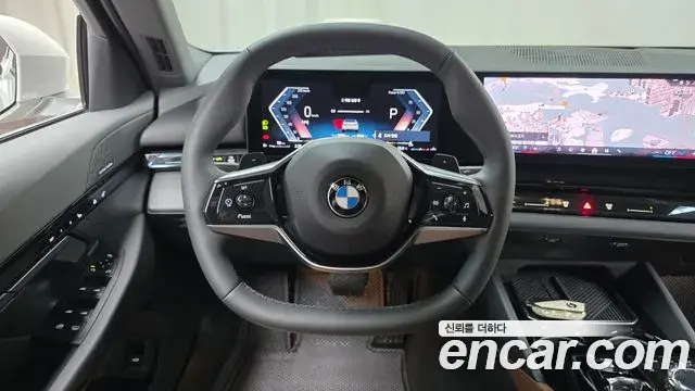 BMW 5 Series 2023 — Фото 15/20