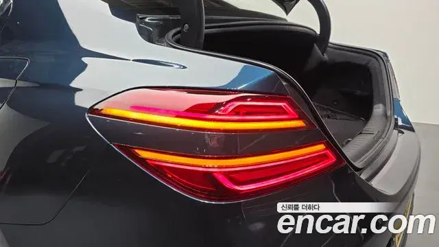Genesis G70 2021 — Photo 23/32