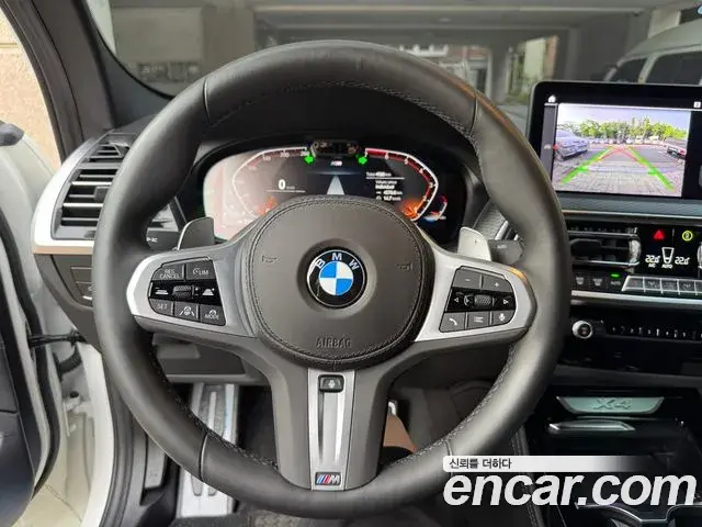 BMW X4 2023 — Photo 14/20