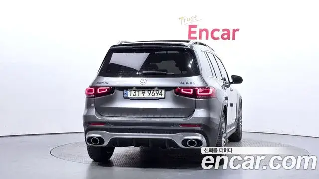 Mercedes-Benz GLB-Class 2021 — Şəkil 11/20