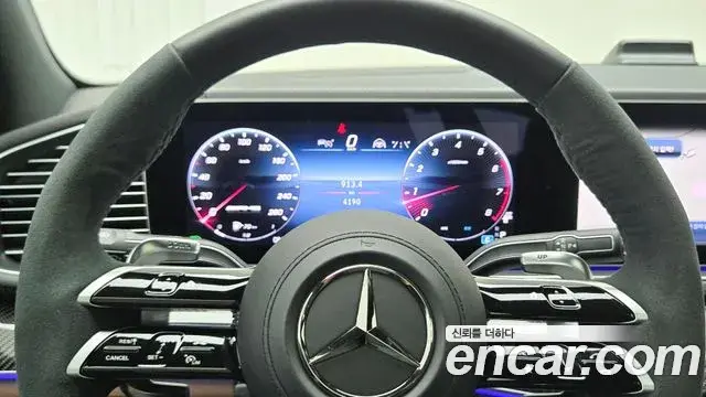 Mercedes-Benz GLE-Class 2025 — ფოტო 12/18