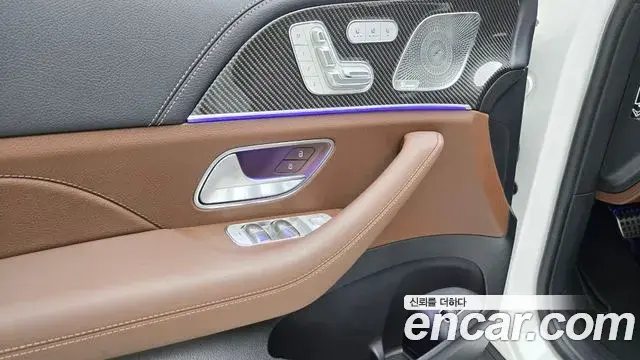 Mercedes-Benz GLE-Class 2025 — ფოტო 18/18