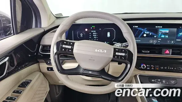 Kia Carnival 2024 — Photo 21/35