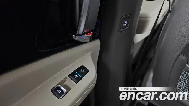 Kia Carnival 2024 — Photo 30/35