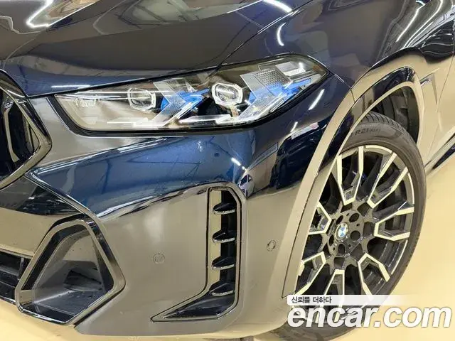 BMW X6 2025 — Photo 11/11