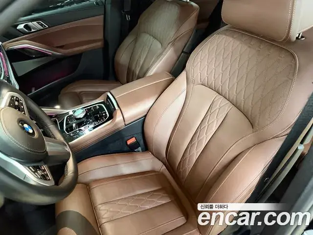 BMW X6 2025 — Photo 9/11