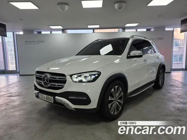 Mercedes-Benz GLE-Class 2023 — Фото 10/20