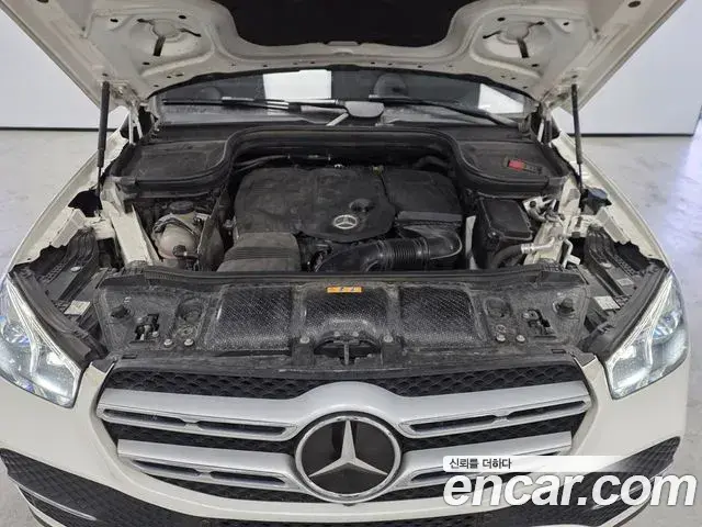 Mercedes-Benz GLE-Class 2023 — Фото 5/20